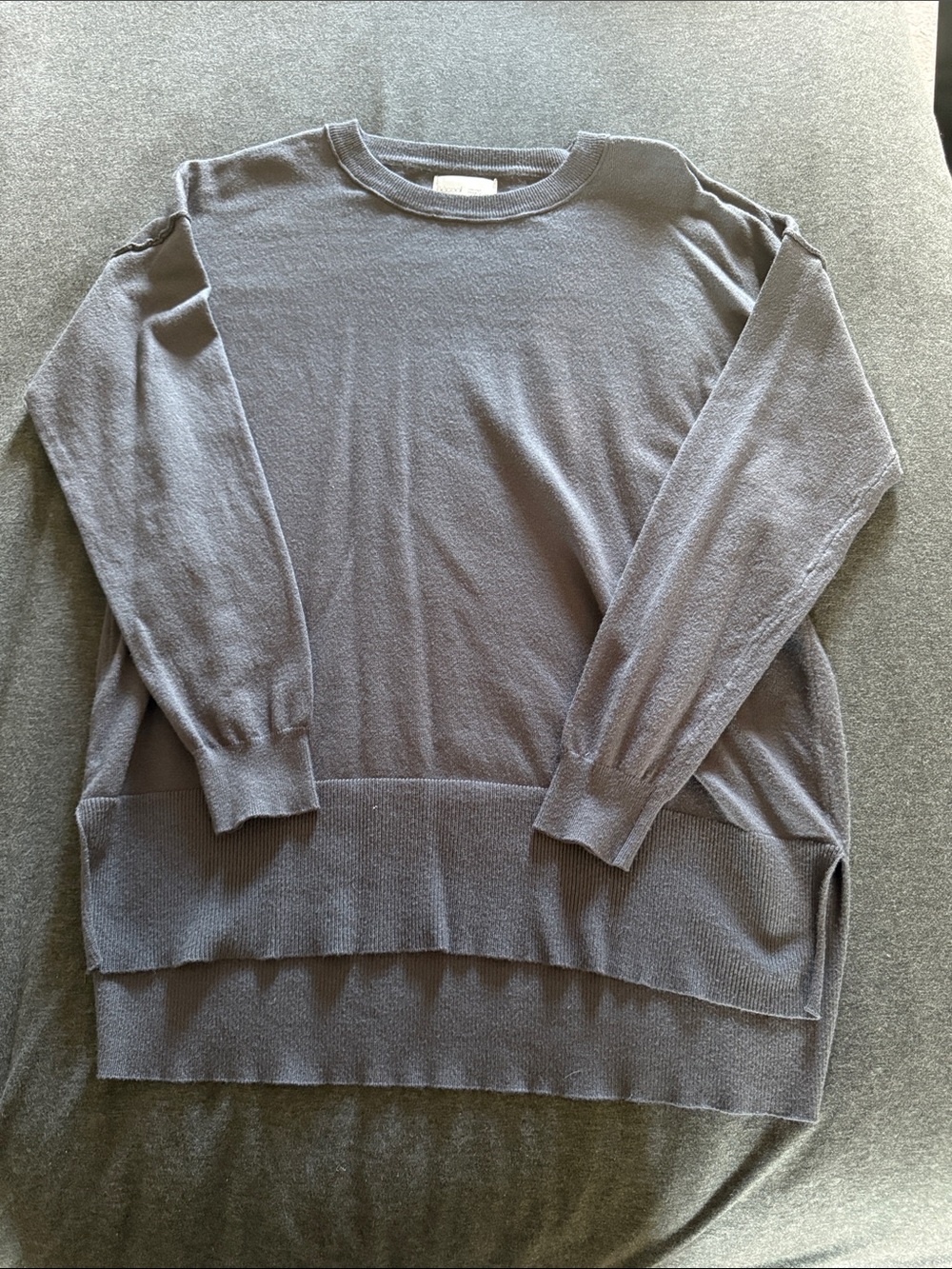 Women's Lightweight Crewneck Sweater in Charcoal